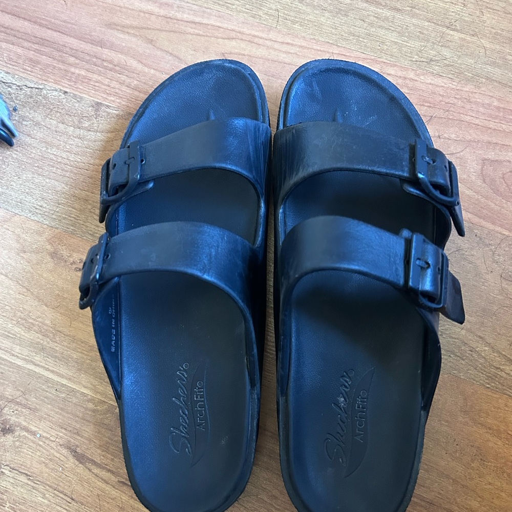 Skechers Black Arch Fit Sandals